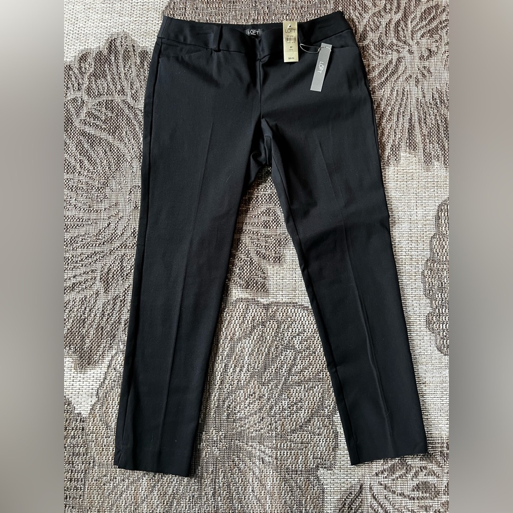 LOFT Black Ankle Cropped Pants Sleek Design